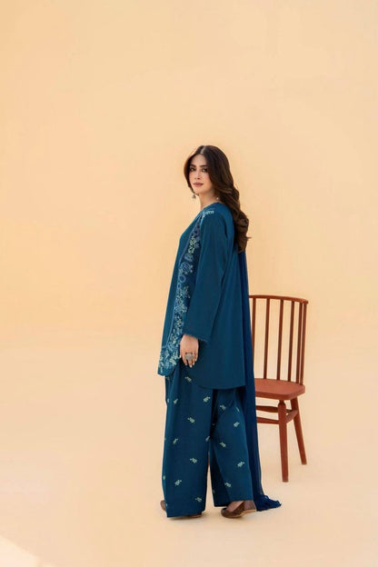 Elegant teal blue Pakistani 3 piece suit with intricate embroidery | Janan Collections
